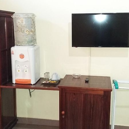 Hotel Ar - Riyadh Kualatungkal Luaran gambar