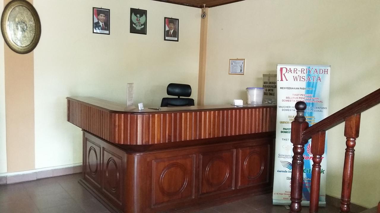 Hotel Ar - Riyadh Kualatungkal Luaran gambar
